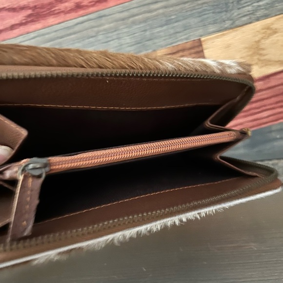 New Unique Brown White Tan Genuine Leather Cowhide Flap Handmade womens large - Picture 2 of 8